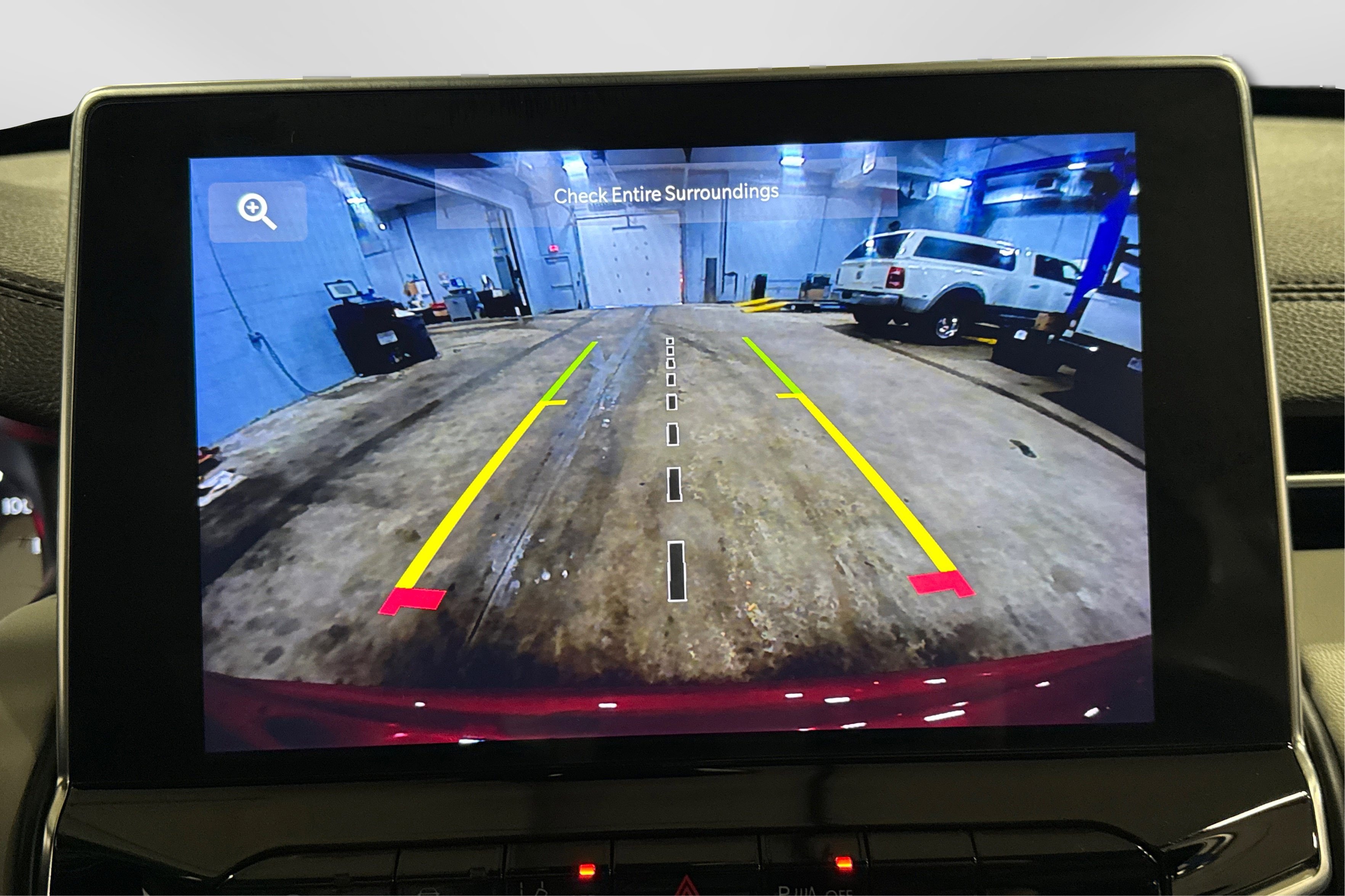 Used 2025 Jeep Compass Limited image 29