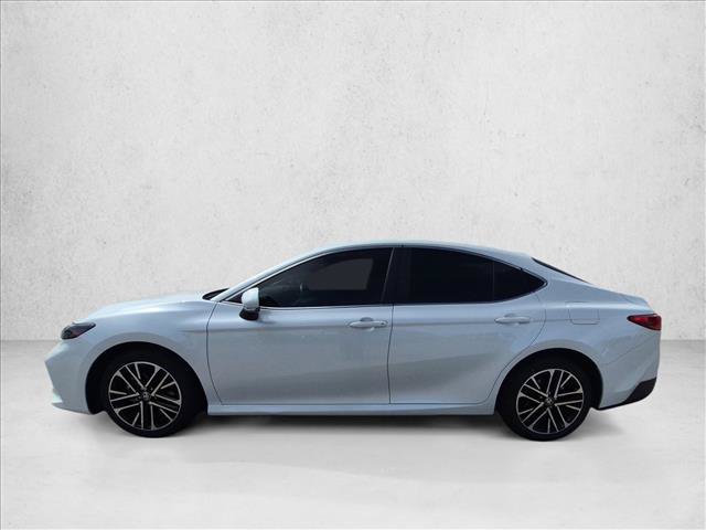 Used 2026 Toyota Camry XLE AWD/4WD image 9