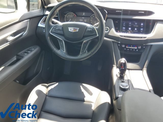 Certified 2023 Cadillac XT5 Luxury FWD image 17