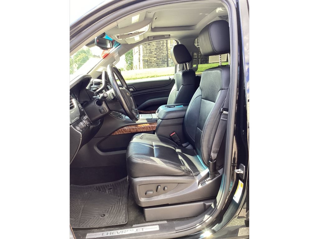Used 2016 Chevrolet Tahoe LTZ AWD/4WD image 9