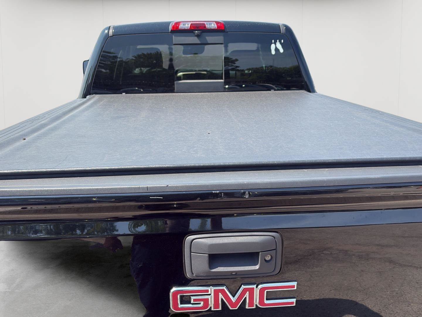 Used 2017 GMC Sierra 2500 Denali w/ Duramax Plus Package AWD/4WD image 28