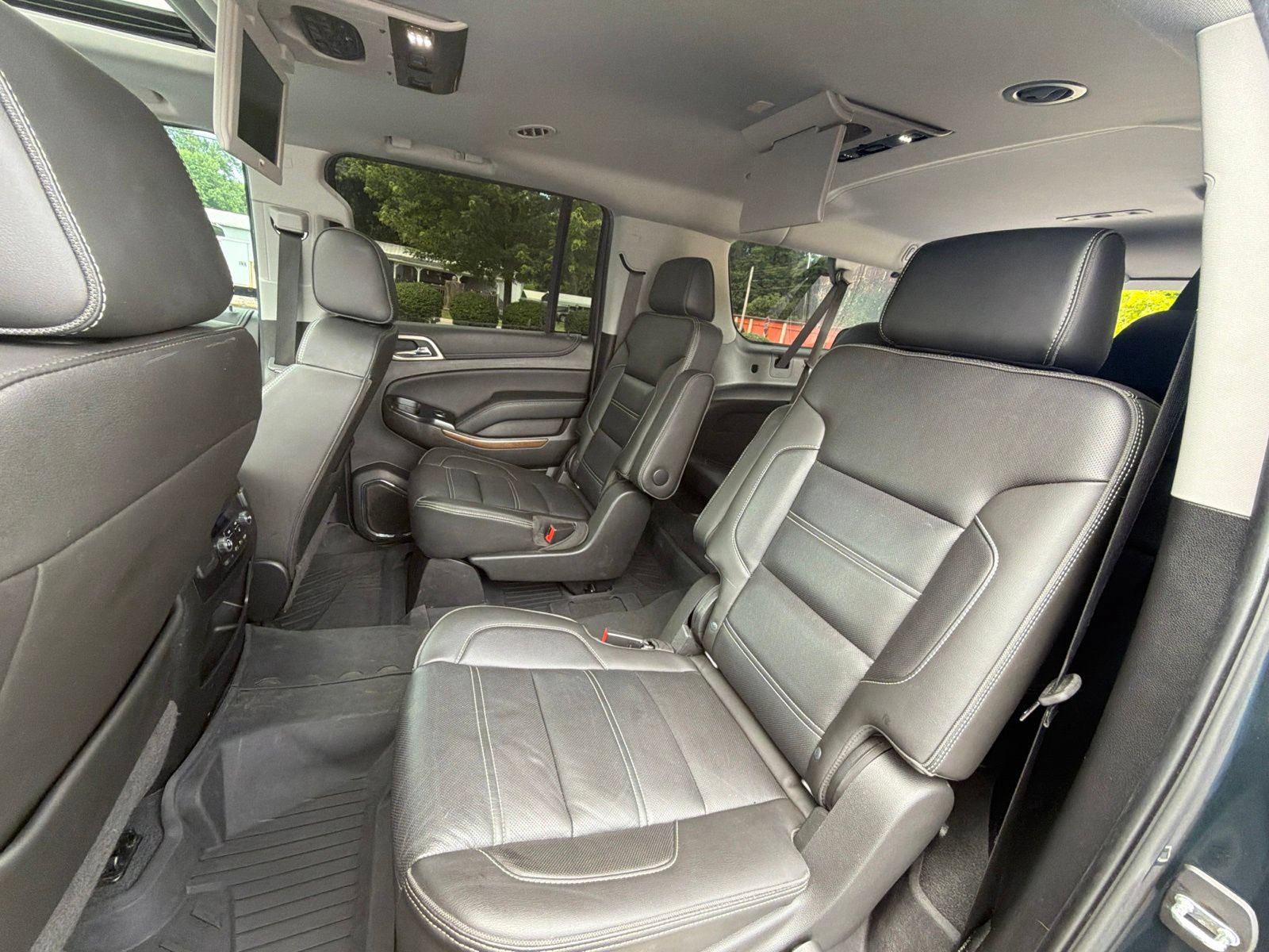 Used 2019 GMC Yukon XL Denali w/ Denali Ultimate Package AWD/4WD image 26