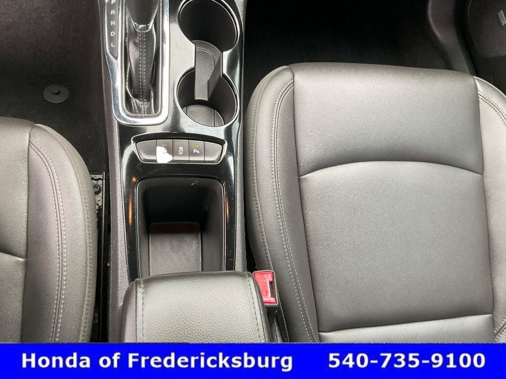 Used 2019 Chevrolet Cruze Diesel w/ Sun And Sound Package FWD image 36