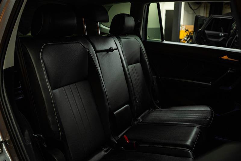 Used 2024 Volkswagen Tiguan SE image 12