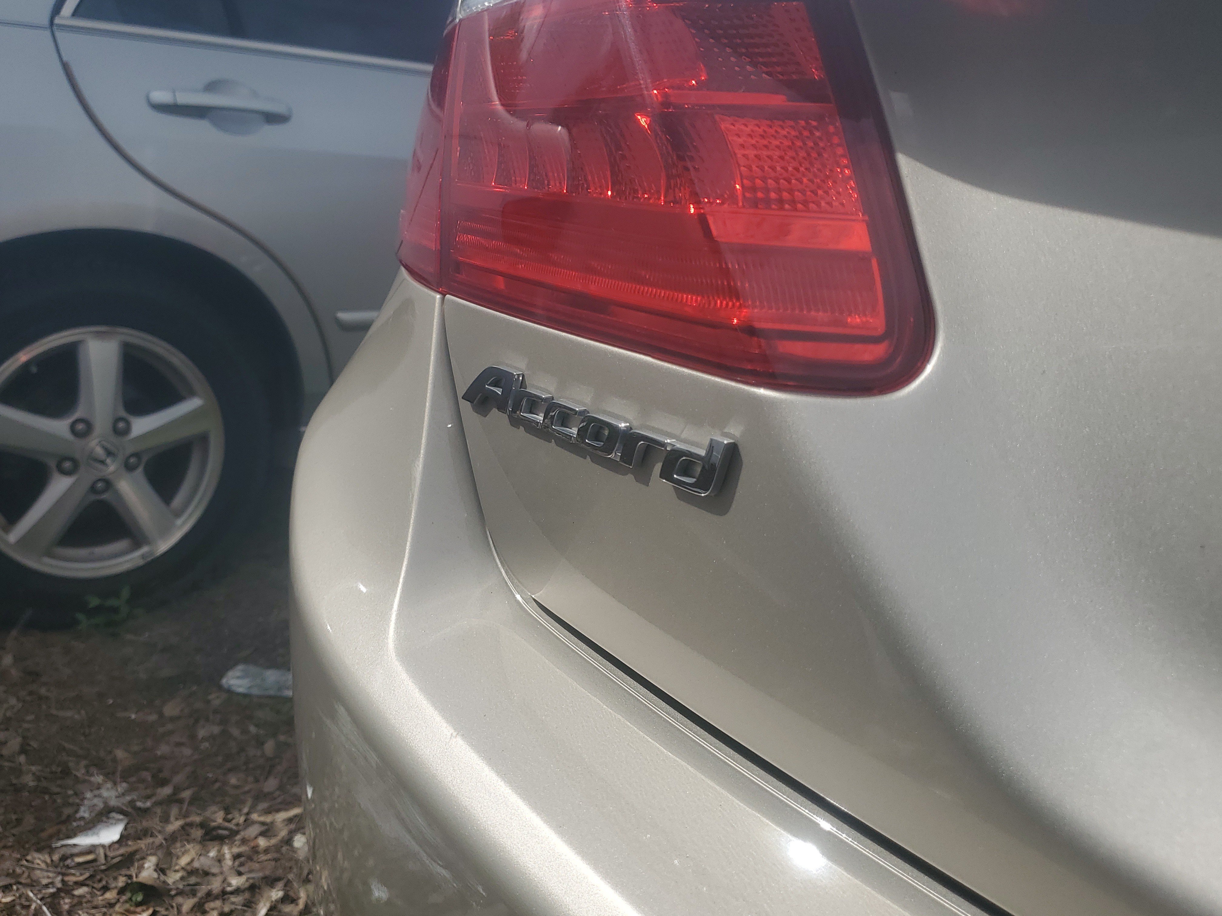 Used 2014 Honda Accord EX-L image 6