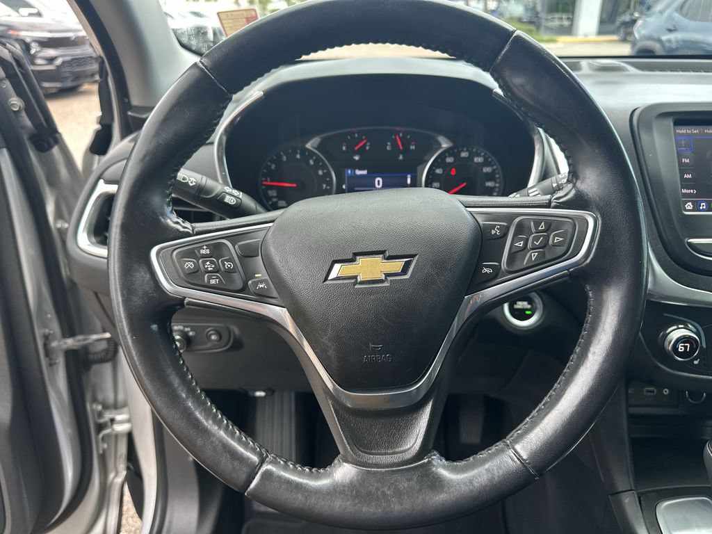 Used 2020 Chevrolet Equinox LT FWD image 21