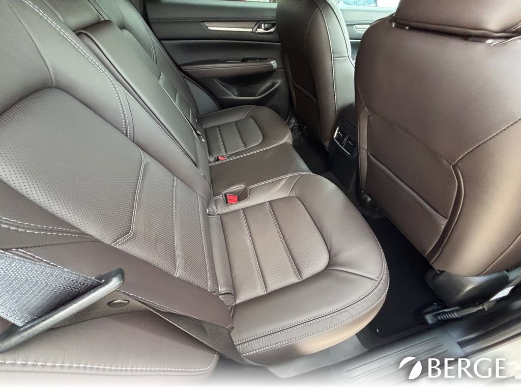 New 2025 MAZDA CX-5 Signature image 13