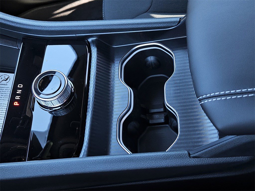 New 2025 Jeep Grand Cherokee L Laredo w/ Luxury Tech Group I image 22