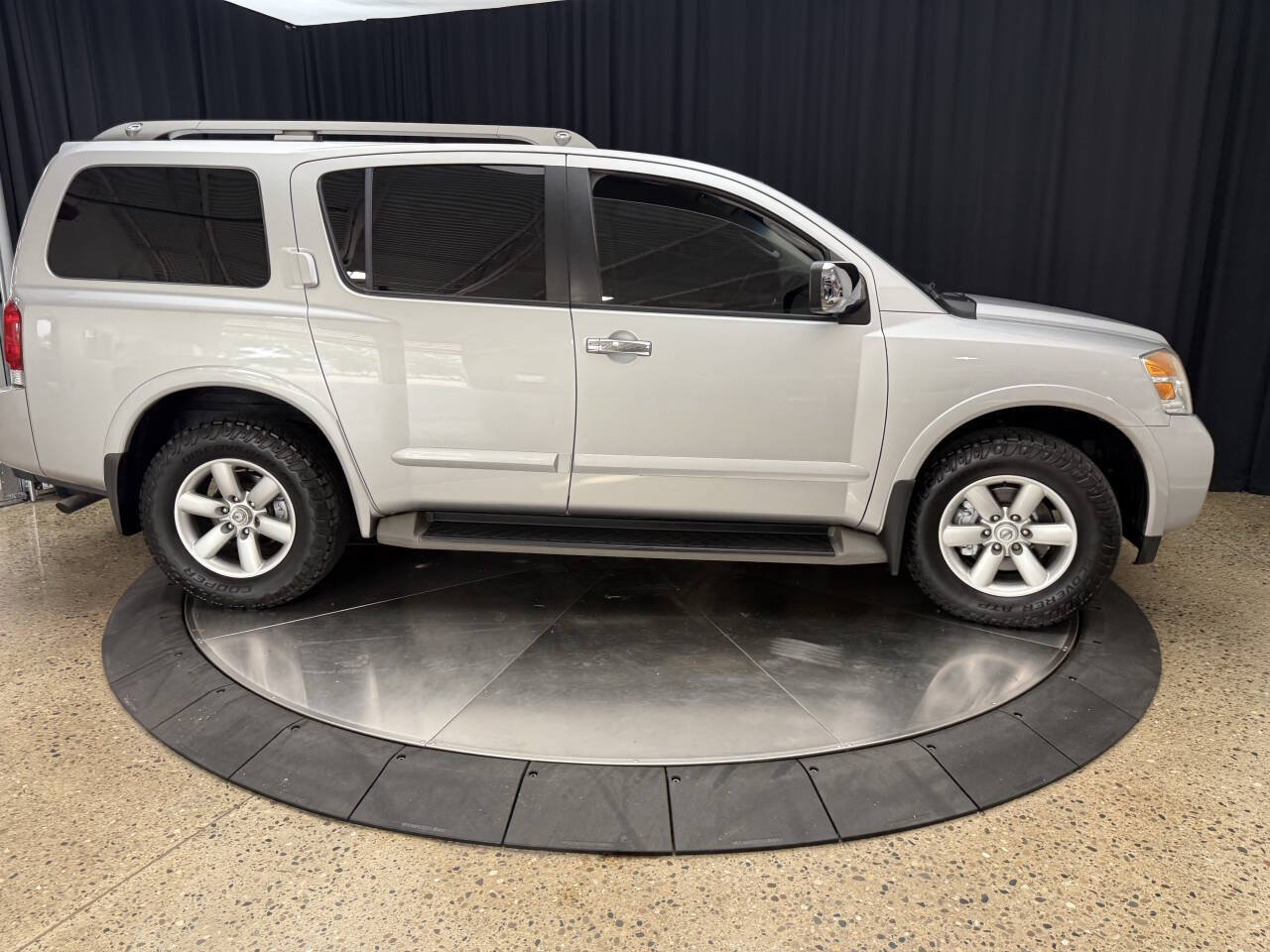 Used 2012 Nissan Armada SV AWD/4WD image 12
