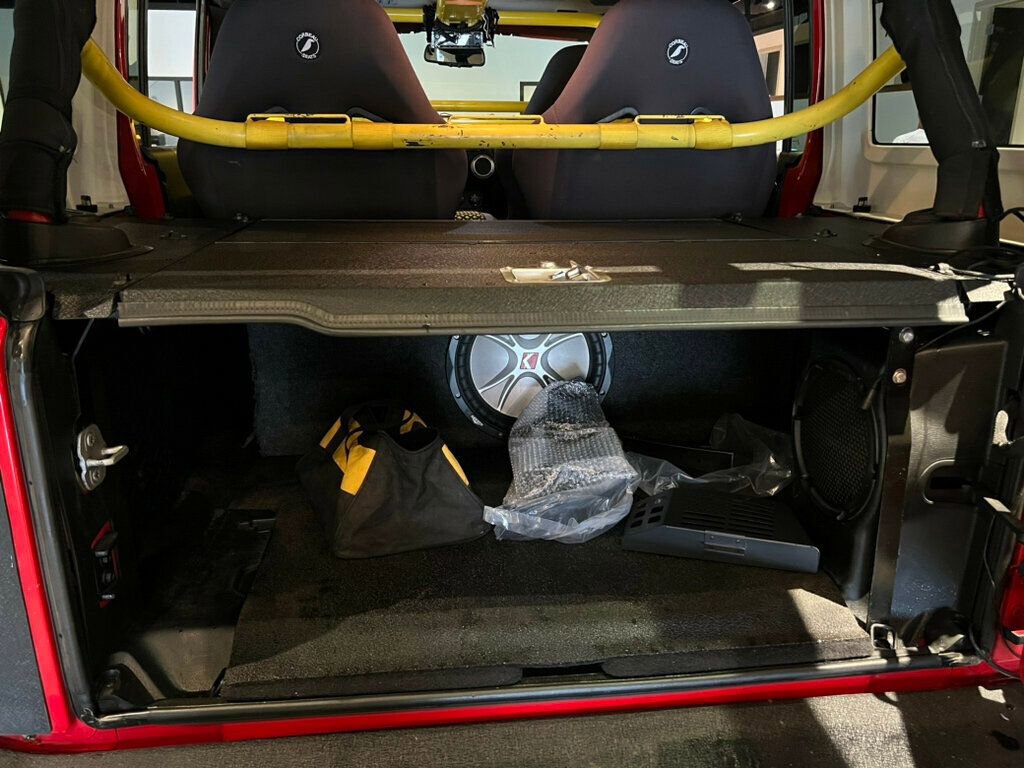 Used 2014 Jeep Wrangler Unlimited Rubicon w/ Max Tow Package image 30