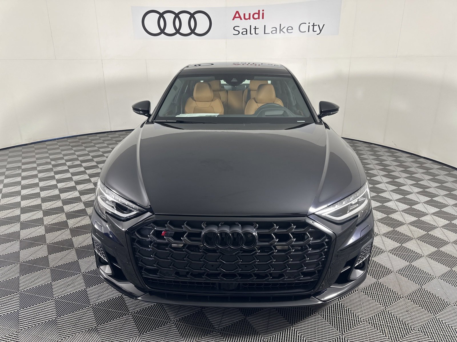New 2025 Audi S8 image 2