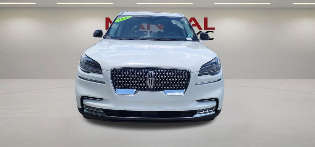Used 2020 Lincoln Aviator Reserve w/ Equipment Group 201A AWD/4WD image 2