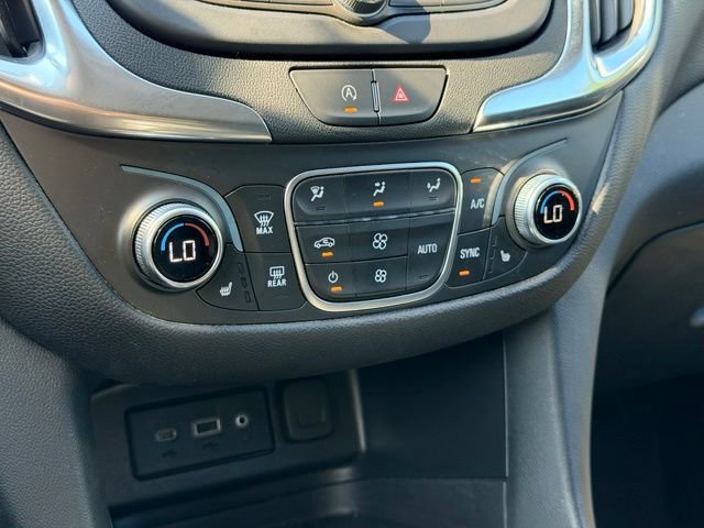 Used 2024 Chevrolet Equinox LT FWD image 16