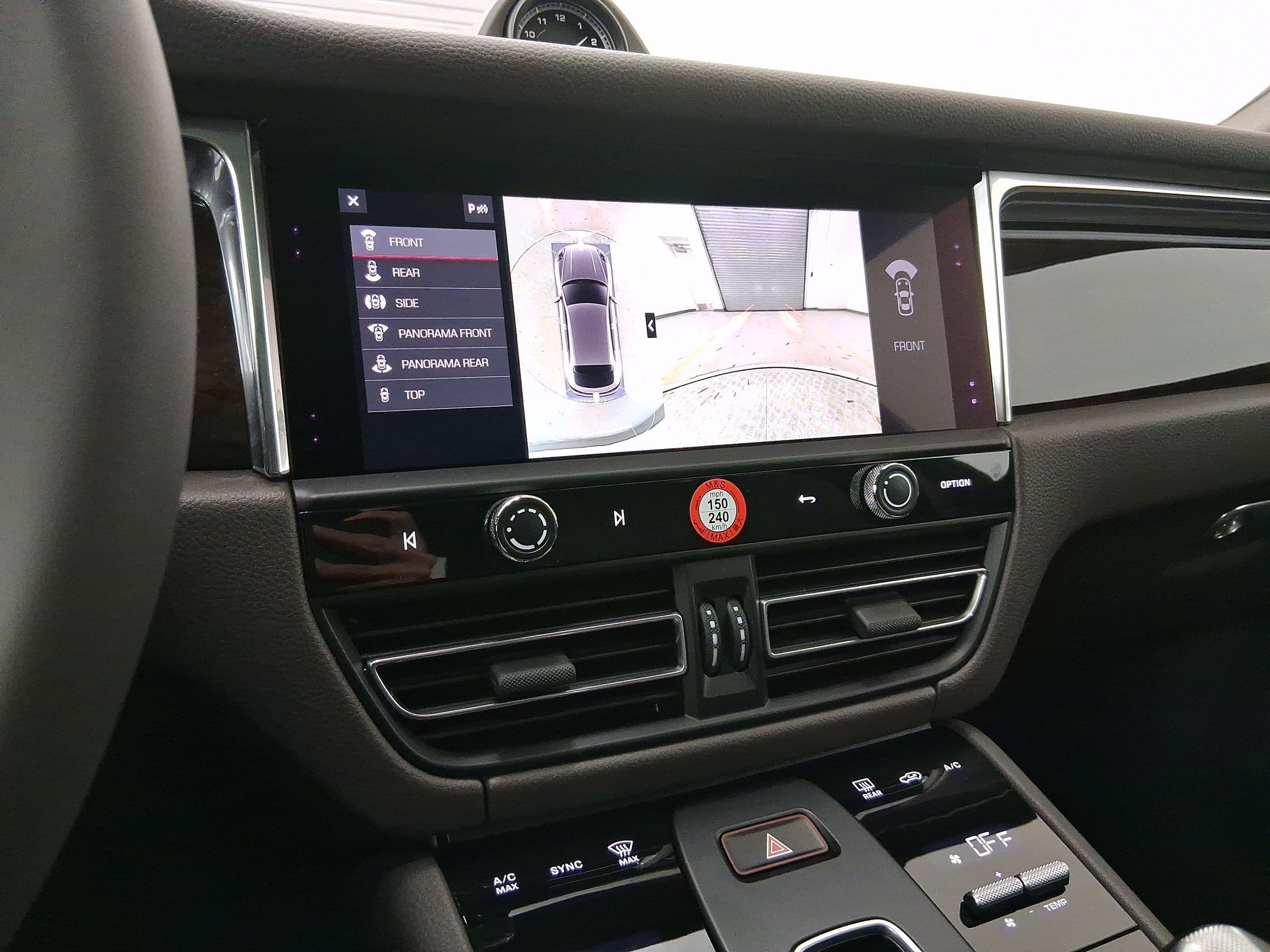 Used 2026 Porsche Macan image 28