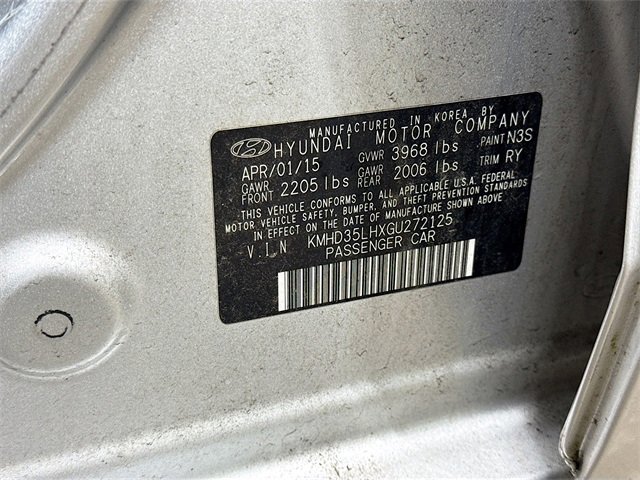 Used 2016 Hyundai Elantra GT image 25