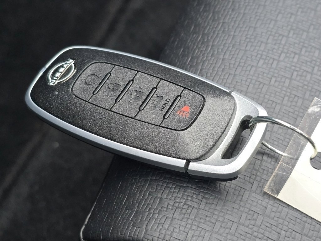 Certified 2024 Nissan Rogue SV w/ SV Premium Package image 33