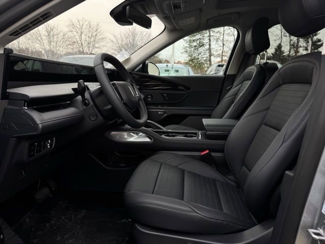 New 2026 Lincoln Nautilus Reserve w/ Jet Appearance Package image 17