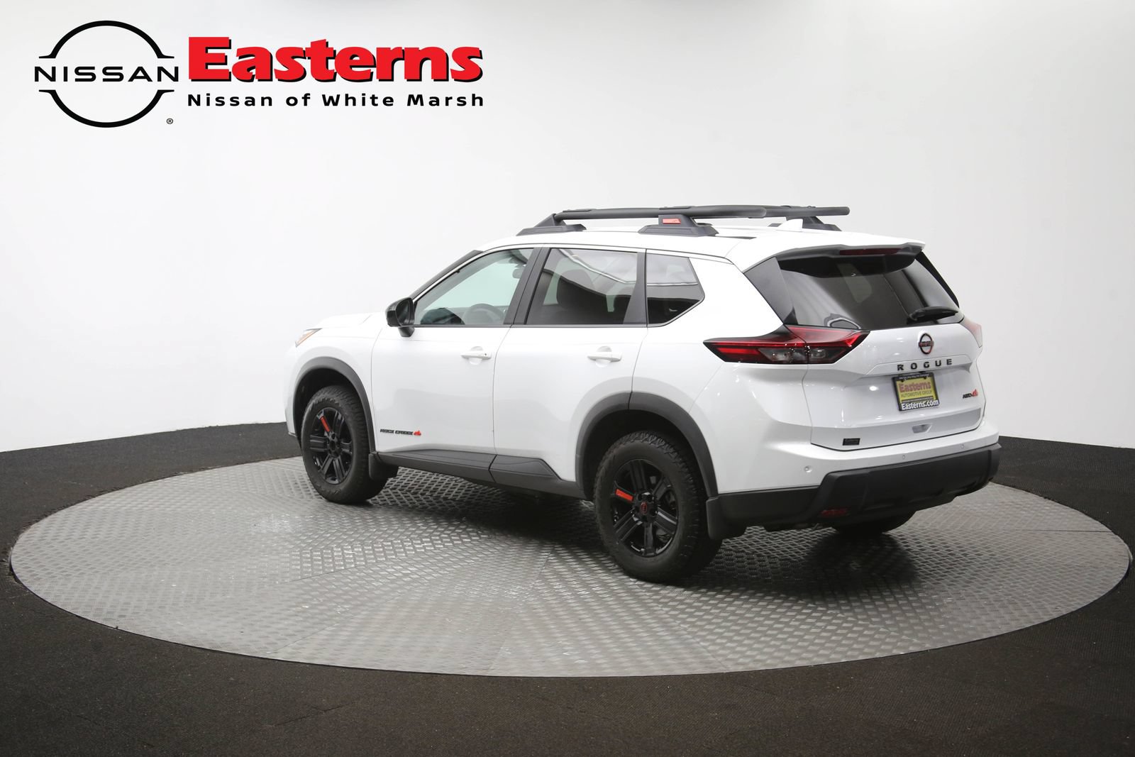 Used 2025 Nissan Rogue SV AWD/4WD image 62