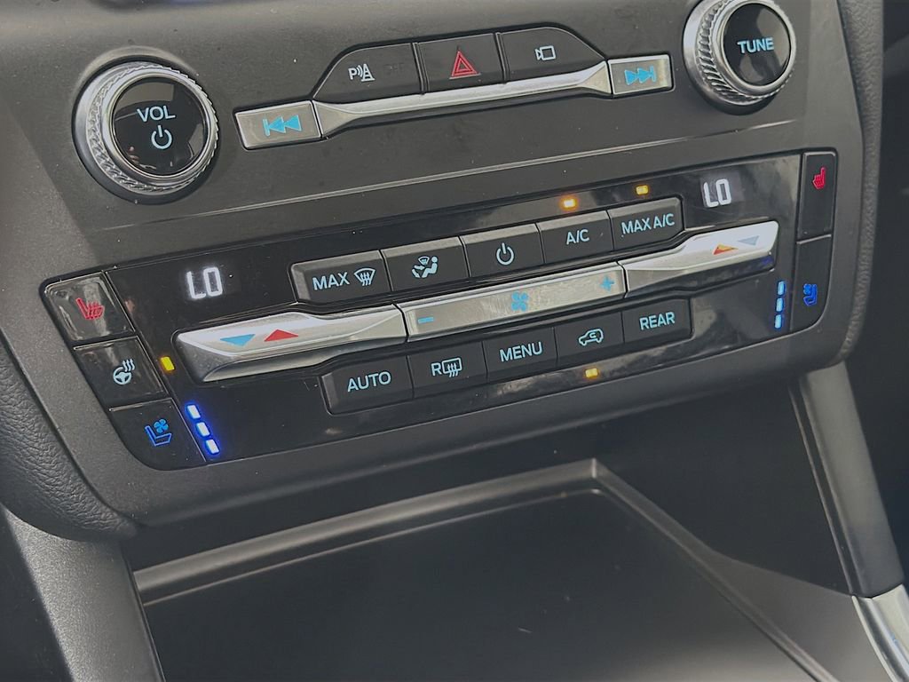 Used 2020 Ford Explorer ST w/ ST Street Pack image 24