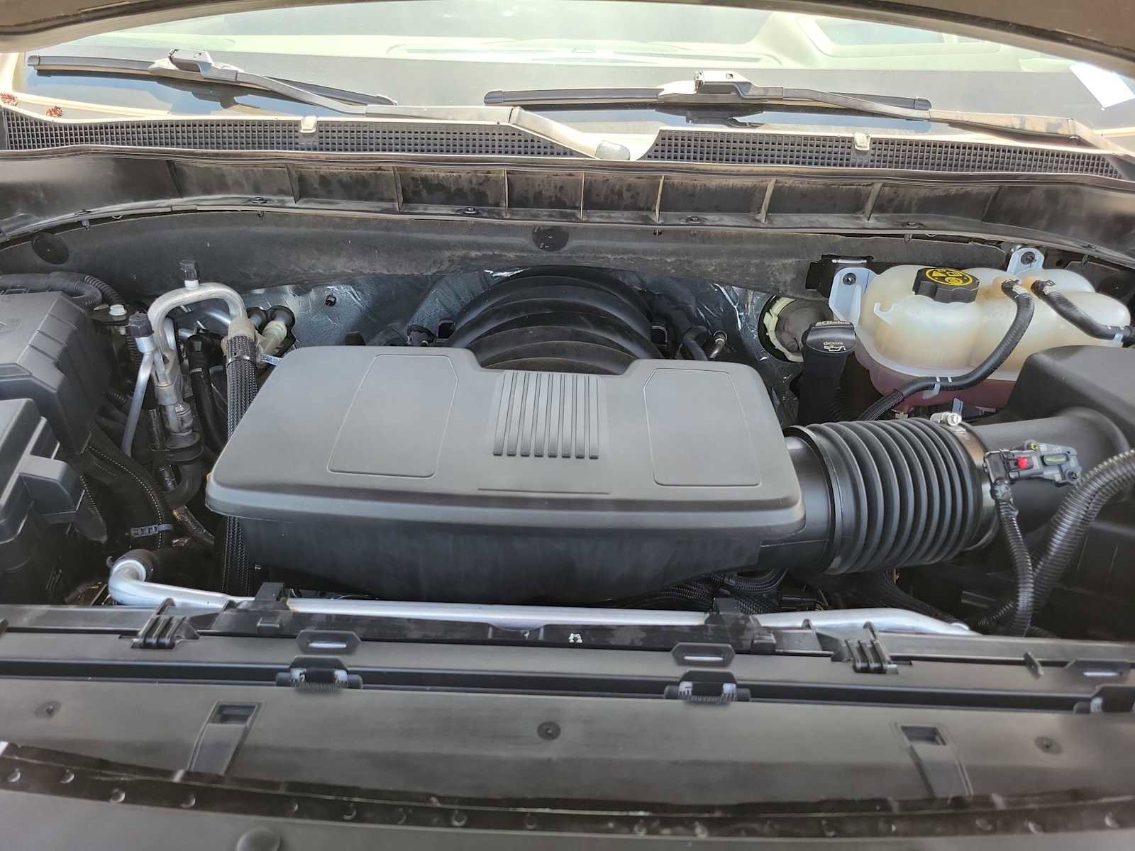 Used 2024 Chevrolet Suburban High Country w/ Advanced Technology Package AWD/4WD image 13