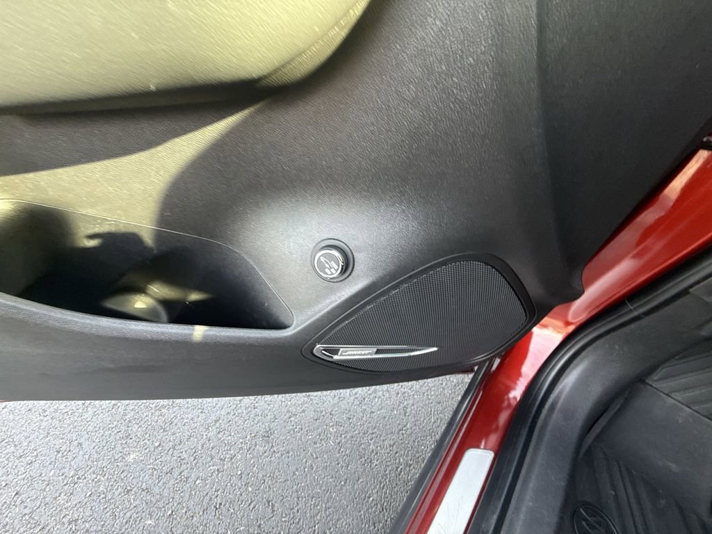 Certified 2023 Buick Envision Avenir image 31