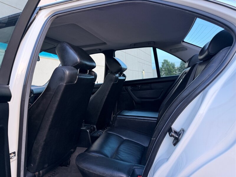 Used 1991 BMW M5 RWD image 29