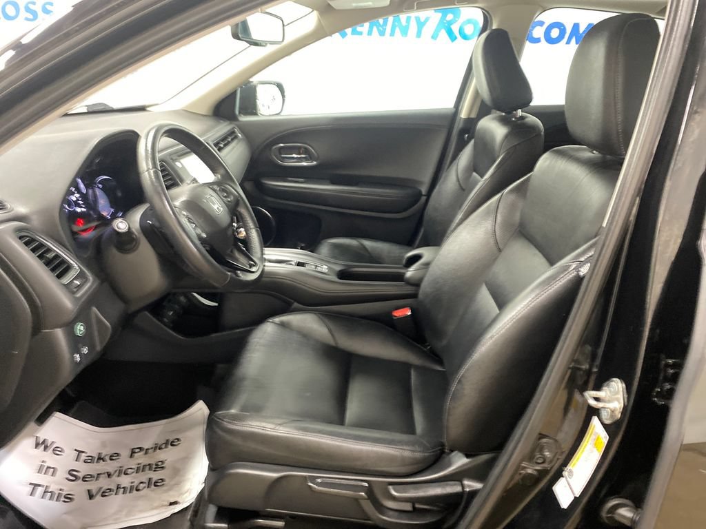 Used 2018 Honda HR-V EX-L image 7