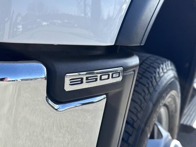 Certified 2025 GMC Sierra 3500 Pro AWD/4WD image 8