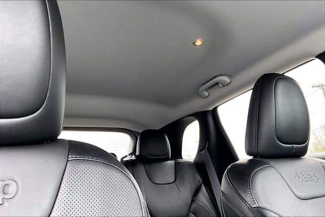 Used 2022 Jeep Cherokee Latitude Lux FWD image 24