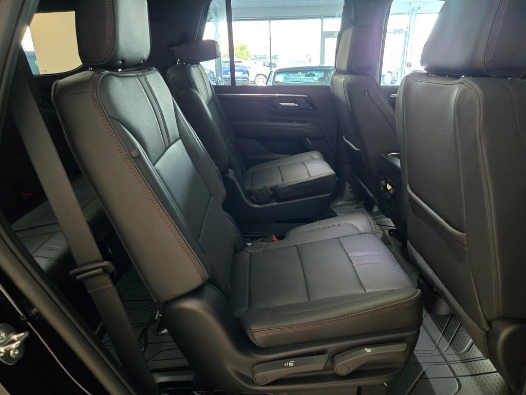 New 2026 Chevrolet Tahoe RST w/ Comfort Package AWD/4WD image 9