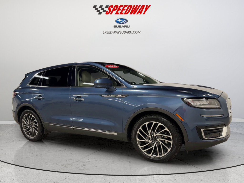 Used 2019 Lincoln Nautilus Reserve FWD image 3