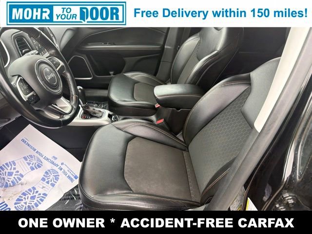 Used 2020 Jeep Compass Latitude w/ Cold Weather Group AWD/4WD image 13