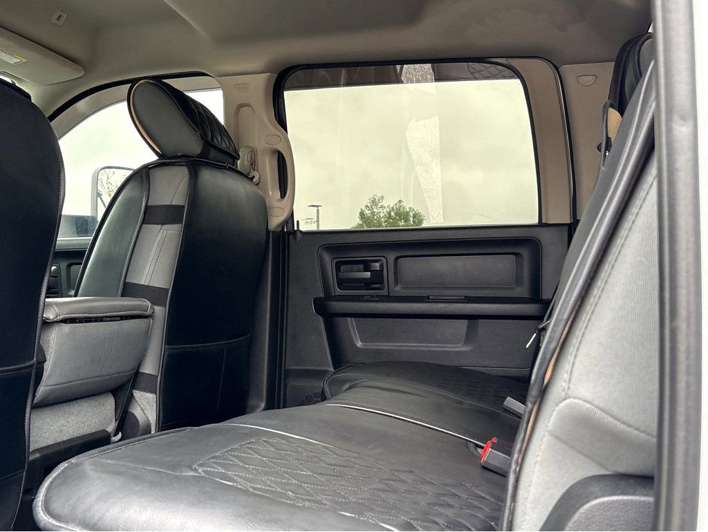 Used 2017 RAM 2500 Tradesman w/ Chrome Appearance Group AWD/4WD image 12