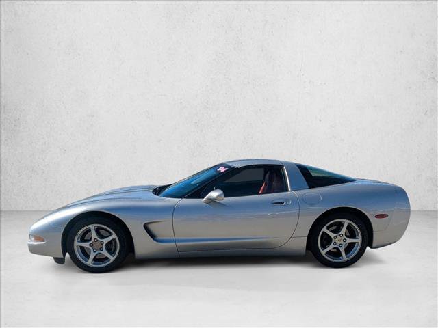 Used 2004 Chevrolet Corvette Coupe image 8