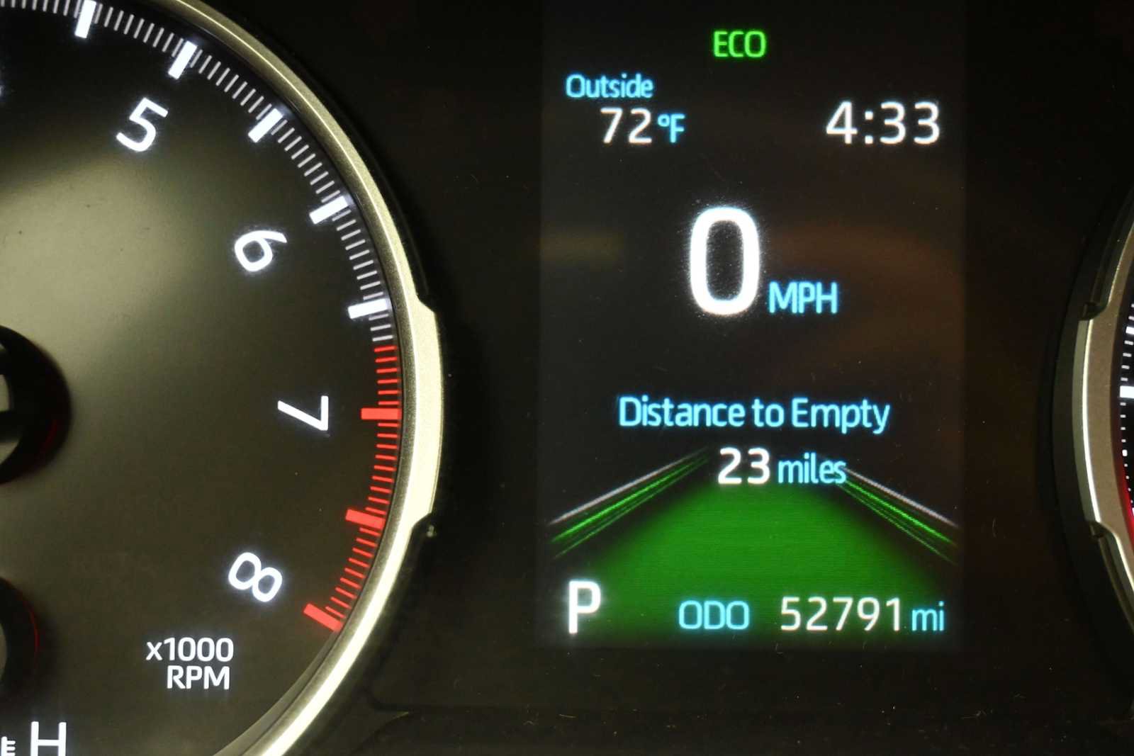 Used 2020 Toyota RAV4 LE w/ All Weather Liner Package AWD/4WD image 16