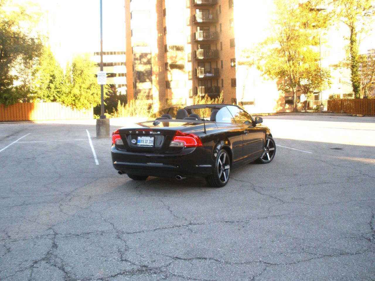 Used 2012 Volvo C70 T5 image 18