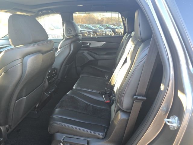 Used 2022 Acura MDX A-Spec image 14