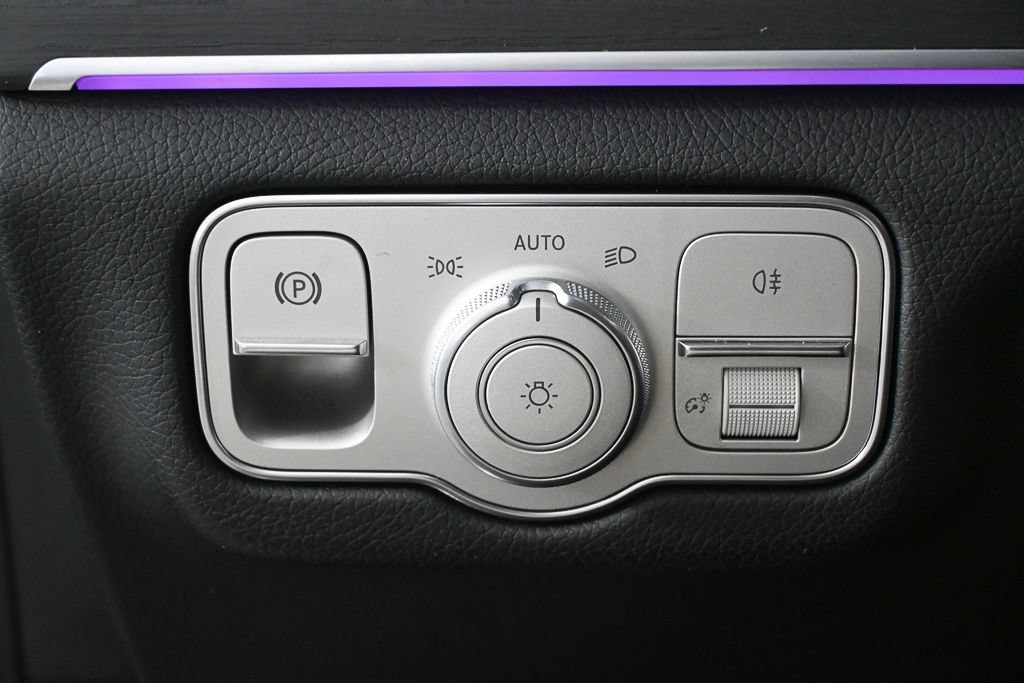 Certified 2024 Mercedes-Benz GLS 450 4MATIC image 9