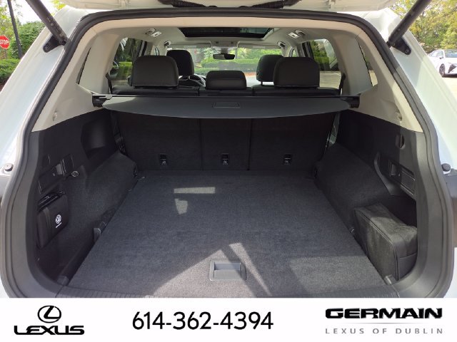 Used 2024 Volkswagen Tiguan SE AWD/4WD image 31