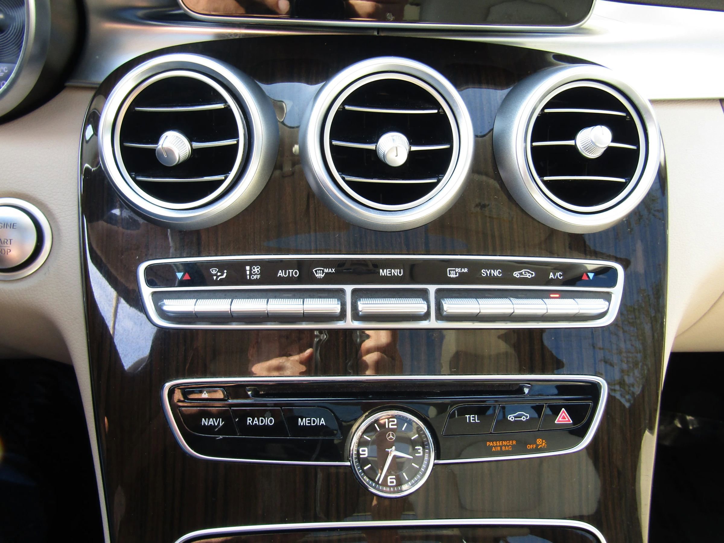 Used 2017 Mercedes-Benz C 300 4MATIC Sedan image 24