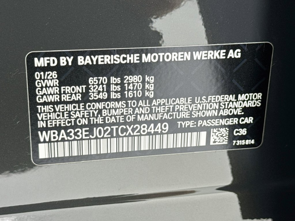 Used 2026 BMW 760i xDrive AWD/4WD image 32