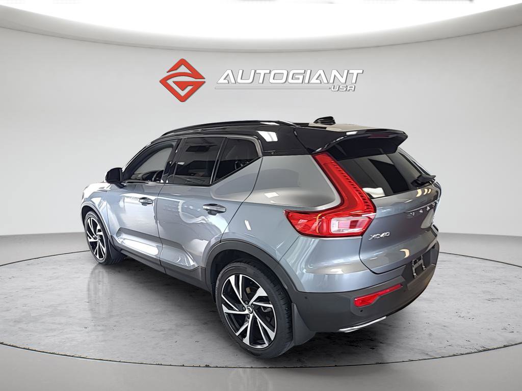 Used 2019 Volvo XC40 T5 R-Design AWD/4WD image 2