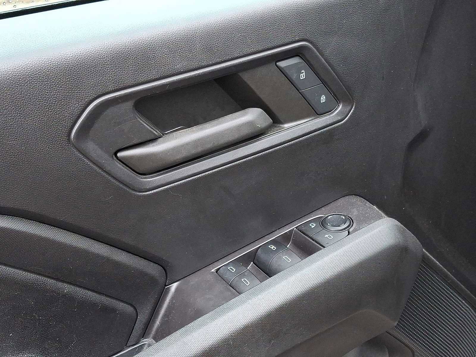 Used 2024 Chevrolet Colorado Trail Boss image 28