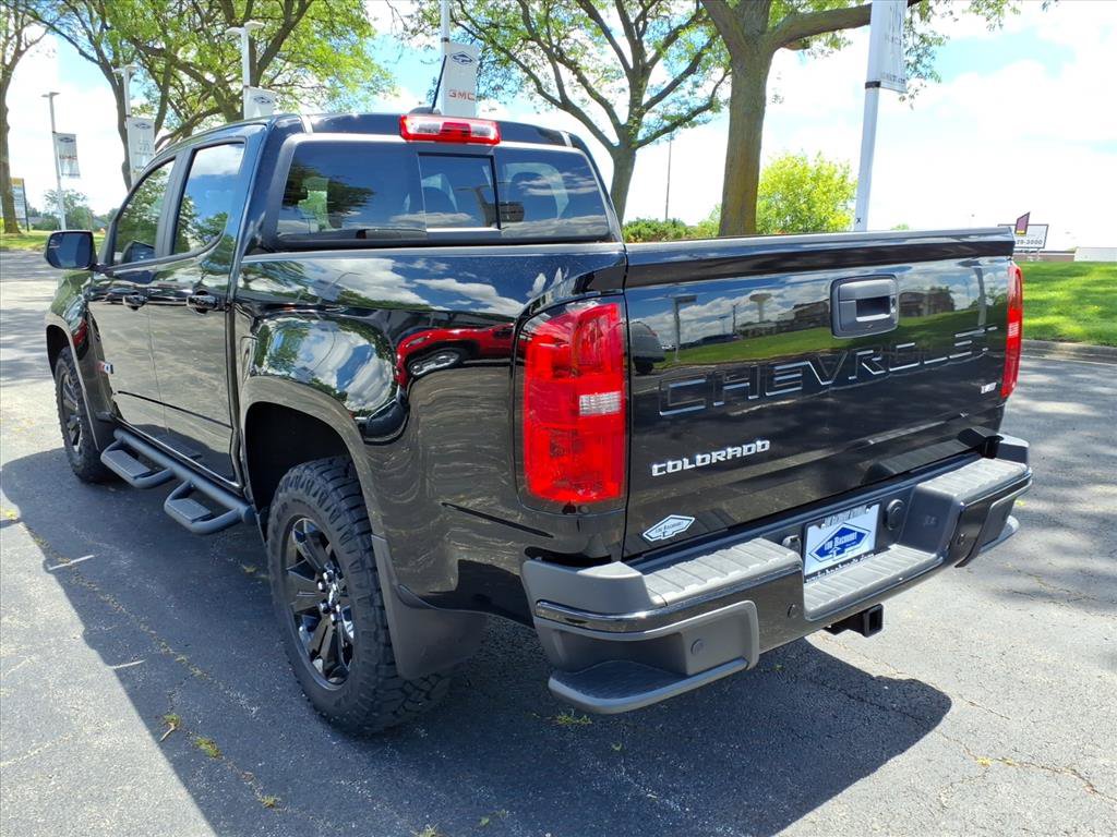 Used 2022 Chevrolet Colorado Z71 w/ Z71 Midnight Edition RWD image 5