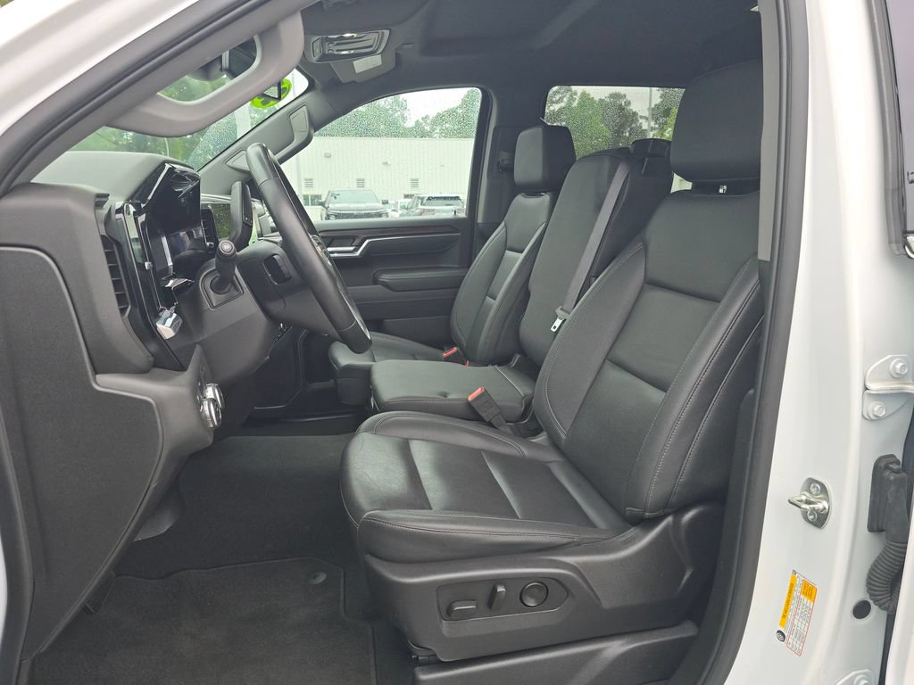 Certified 2025 GMC Sierra 1500 SLT AWD/4WD image 9
