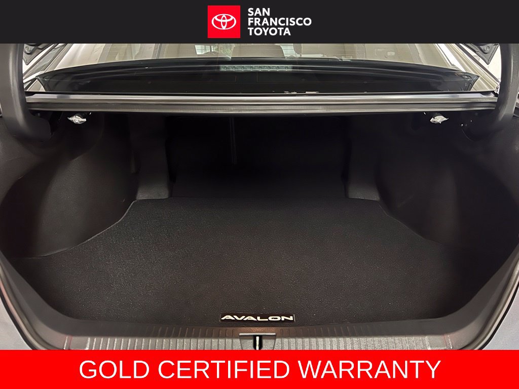 Certified 2020 Toyota Avalon Limited w/ Advanced Safety Package FWD image 37