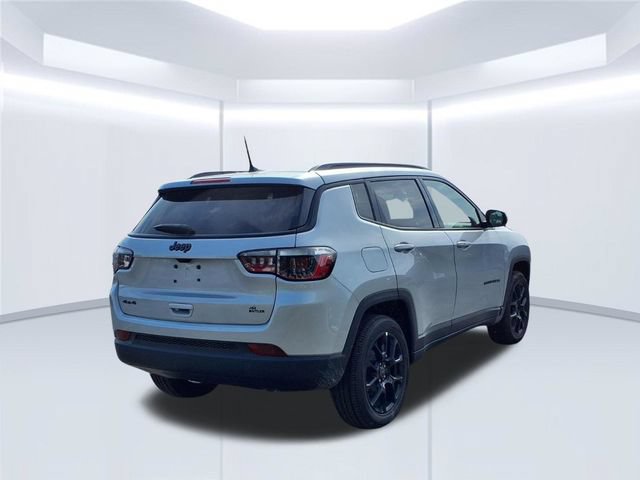 New 2026 Jeep Compass Latitude AWD/4WD image 21