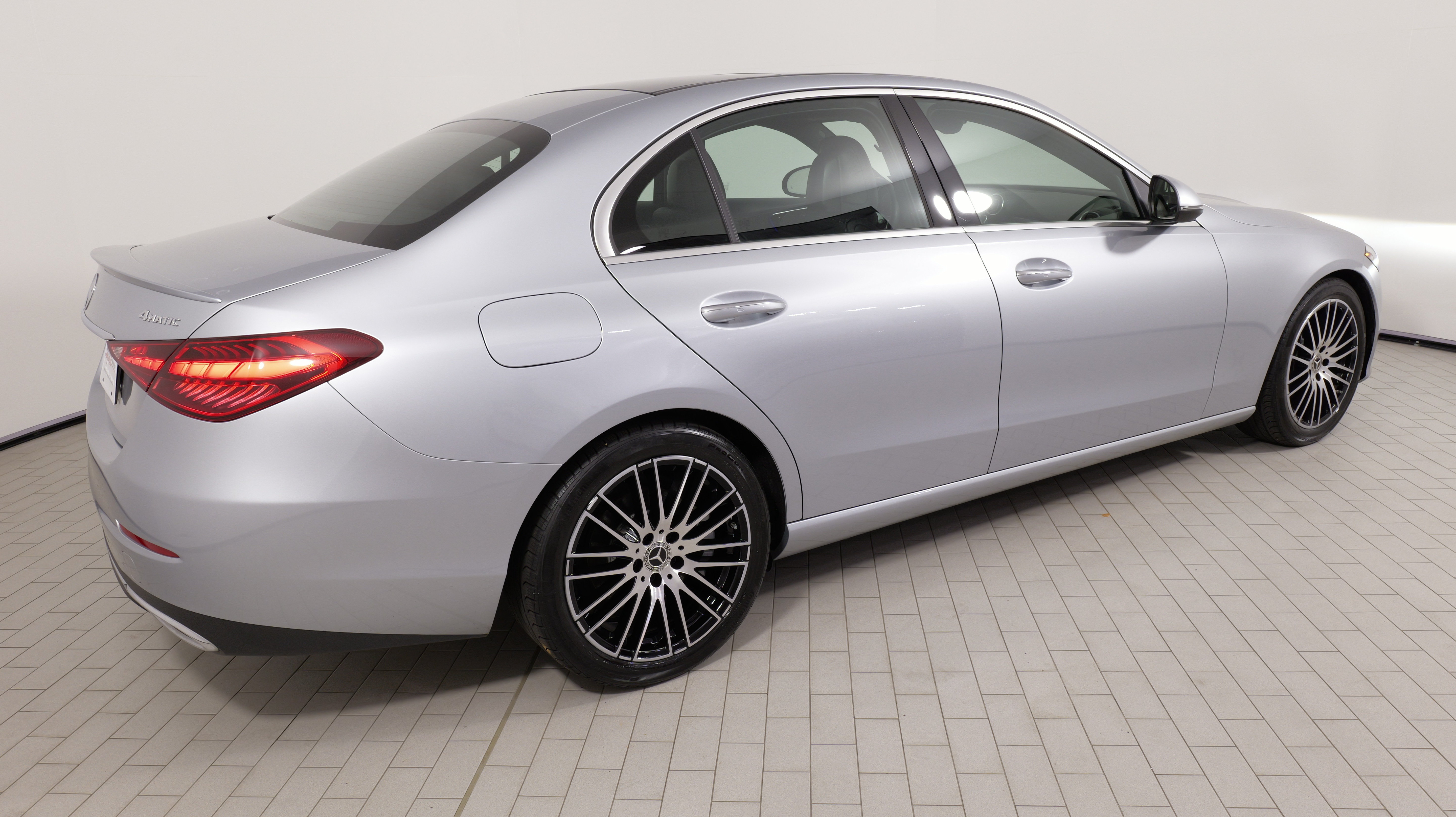 Used 2022 Mercedes-Benz C 300 4MATIC Sedan image 12