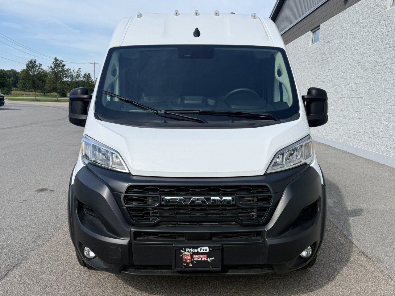Used 2026 RAM ProMaster 2500 w/ Convenience Group FWD image 2
