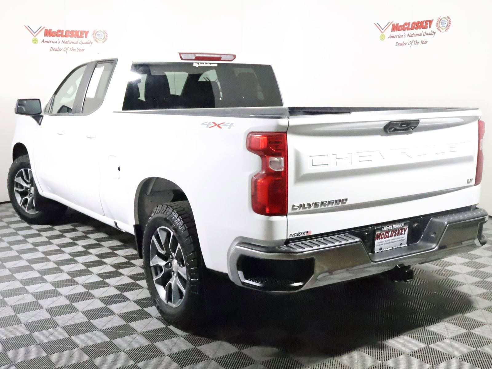 Used 2023 Chevrolet Silverado 1500 LT image 12